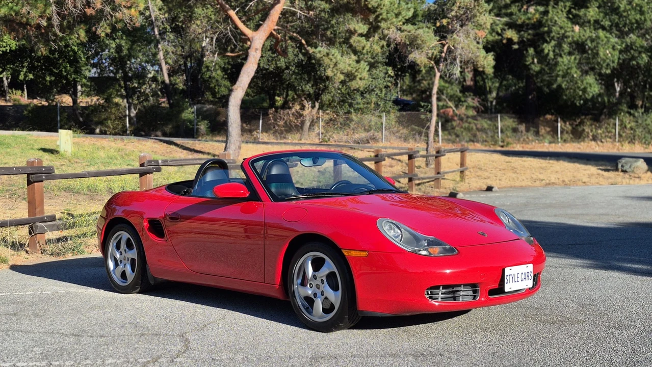 2001 Porsche 986 Boxster S - Image 9 of 31