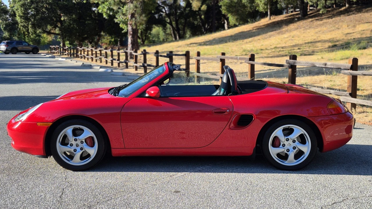 2001 Porsche 986 Boxster S - Image 25 of 31