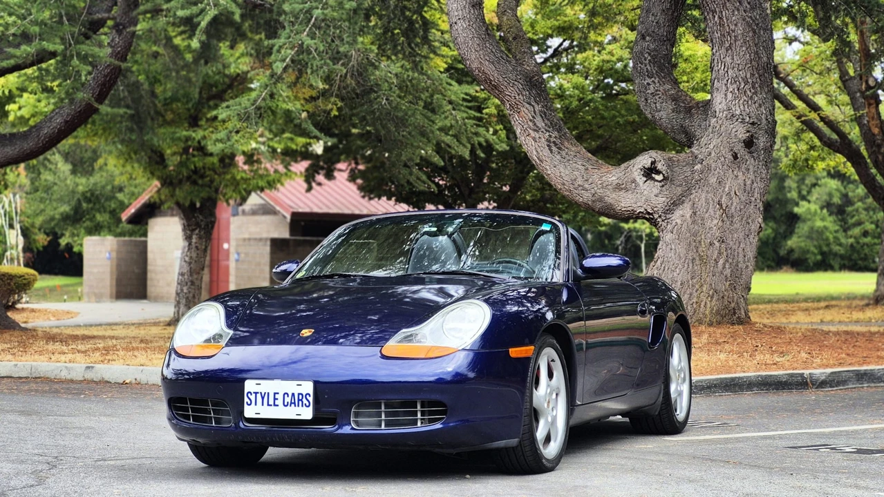 2001 Porsche 986 Boxster S - Image 6 of 31