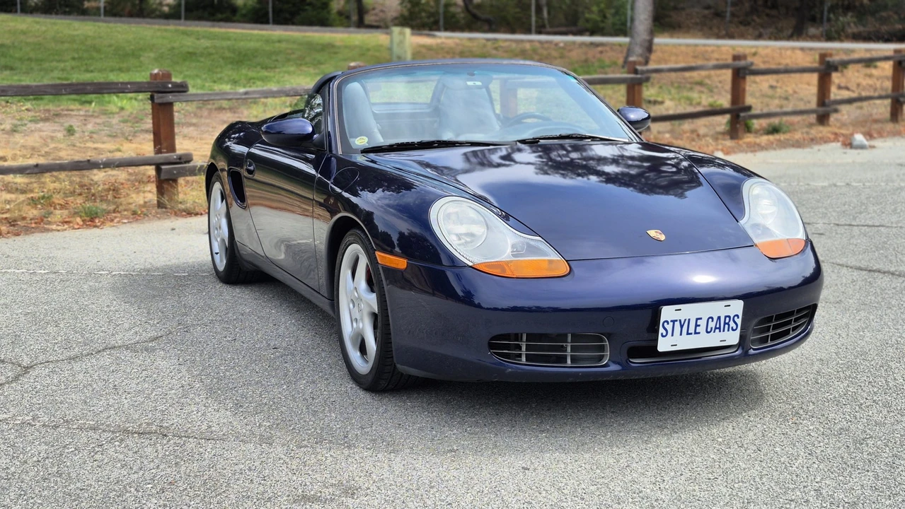 2001 Porsche 986 Boxster S - Image 12 of 31