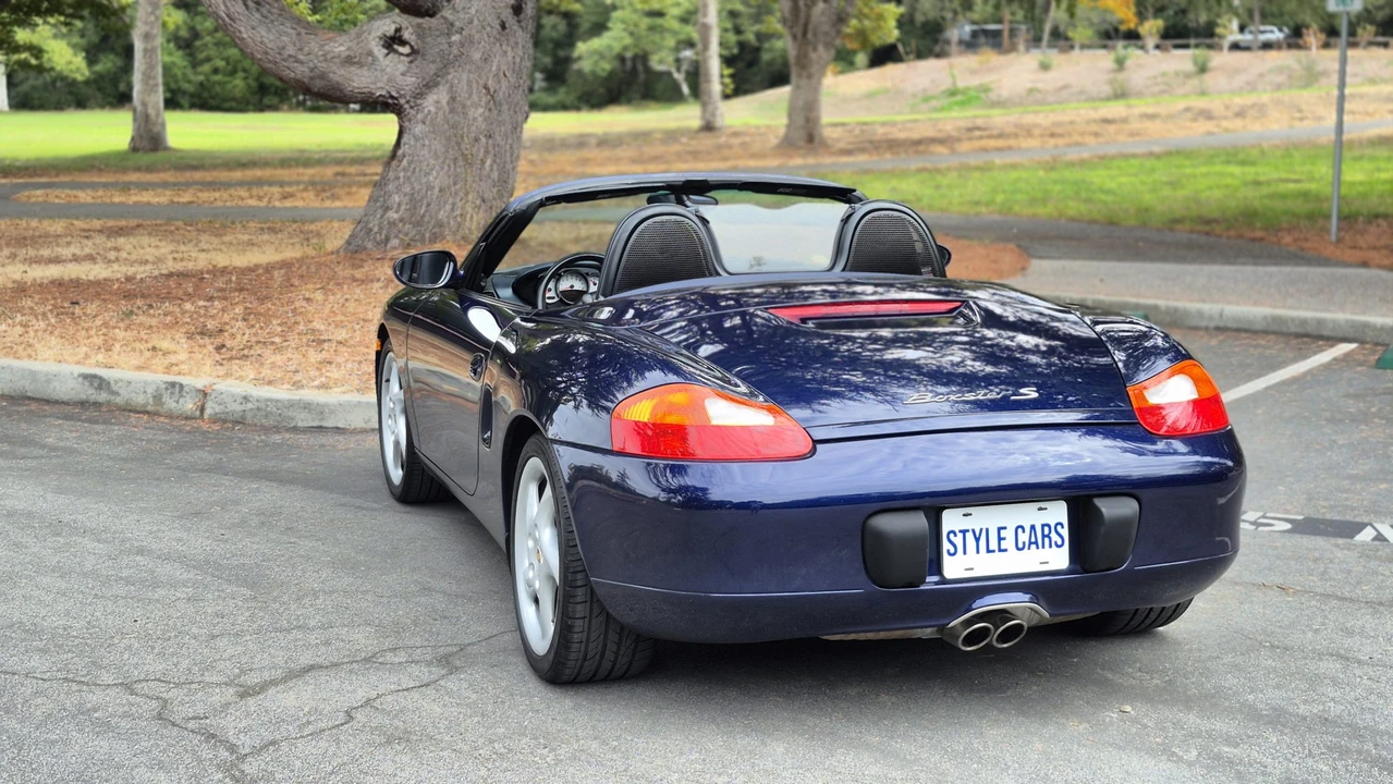 2001 Porsche 986 Boxster S - Image 25 of 31