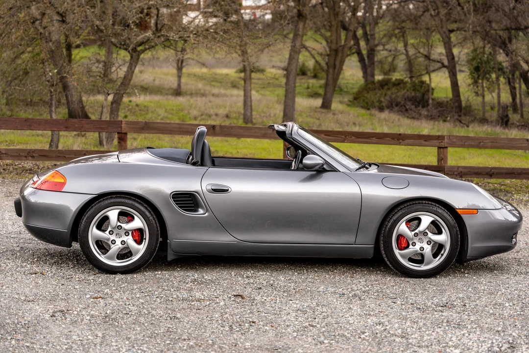 2001 Porsche 986 Boxster S - Image 15 of 31