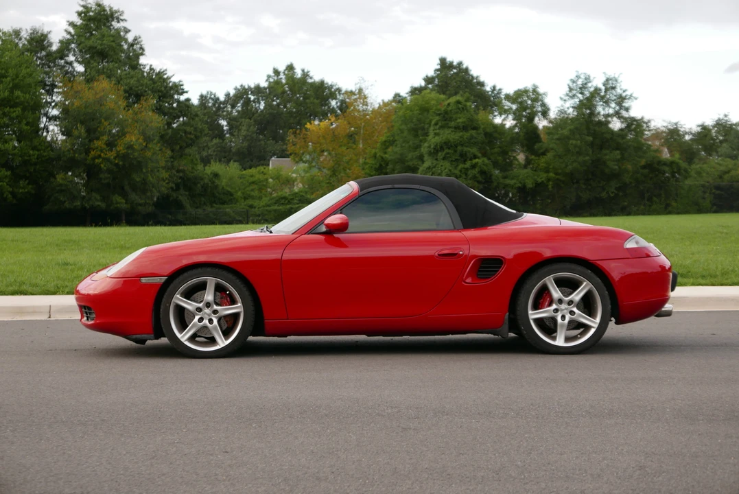 2001 Porsche 986 Boxster S - Image 24 of 31