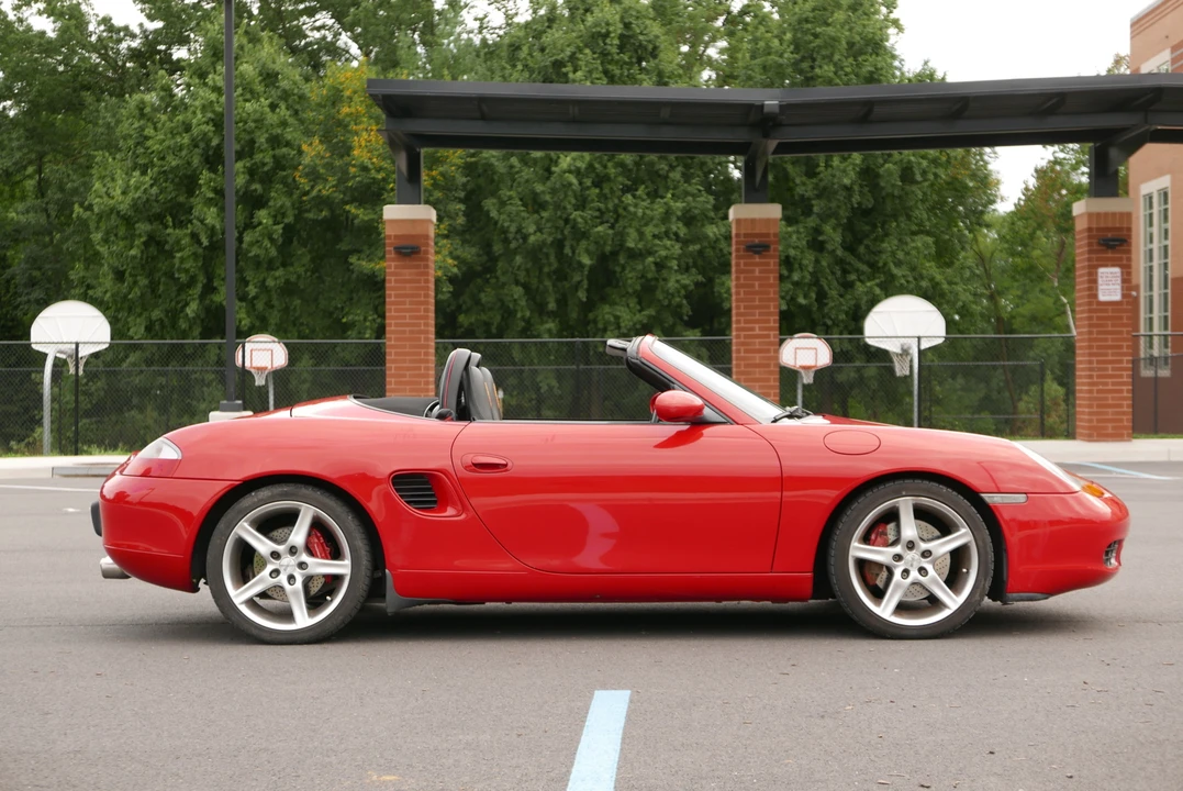 2001 Porsche 986 Boxster S - Image 13 of 31