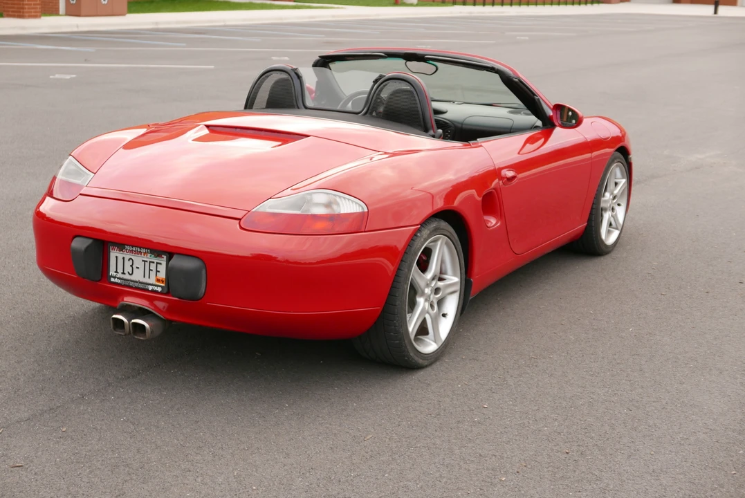 2001 Porsche 986 Boxster S - Image 11 of 31