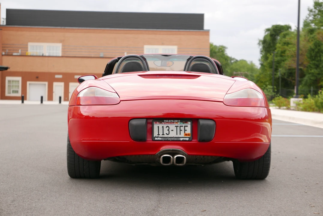 2001 Porsche 986 Boxster S - Image 9 of 31