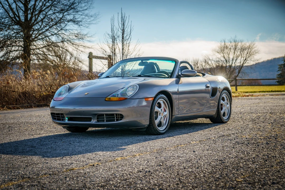 2001 Porsche 986 Boxster S - Image 2 of 31