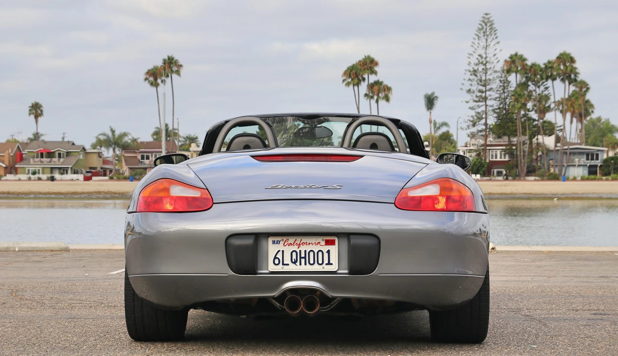 2001 Porsche 986 Boxster S - Image 17 of 31