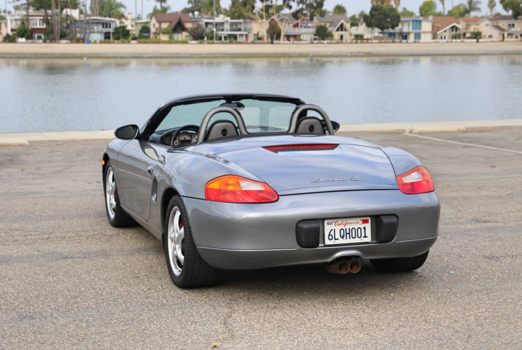2001 Porsche 986 Boxster S - Image 15 of 31