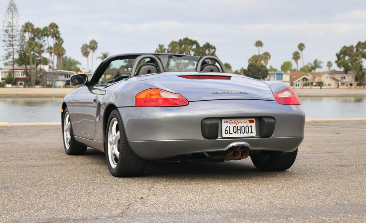 2001 Porsche 986 Boxster S - Image 14 of 31