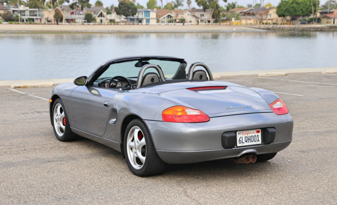 2001 Porsche 986 Boxster S - Image 13 of 31