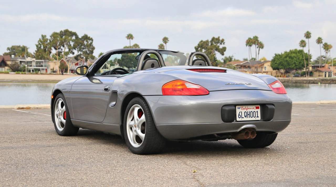 2001 Porsche 986 Boxster S - Image 12 of 31