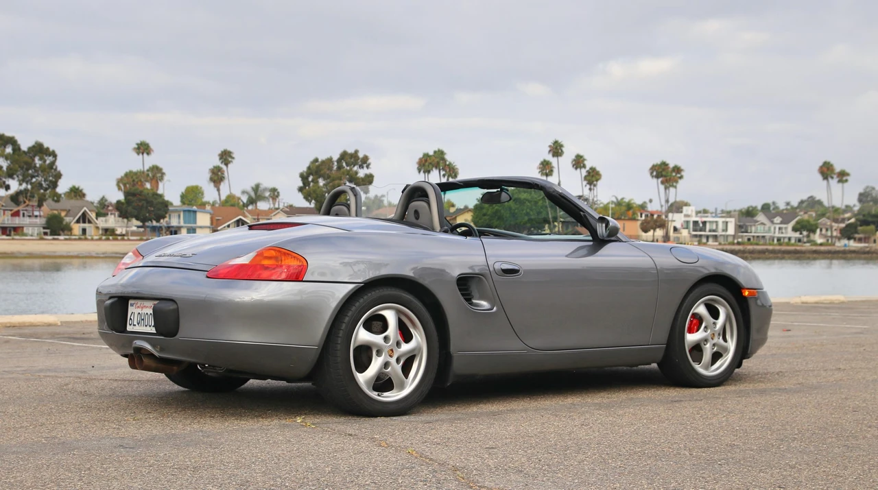 2001 Porsche 986 Boxster S - Image 25 of 31