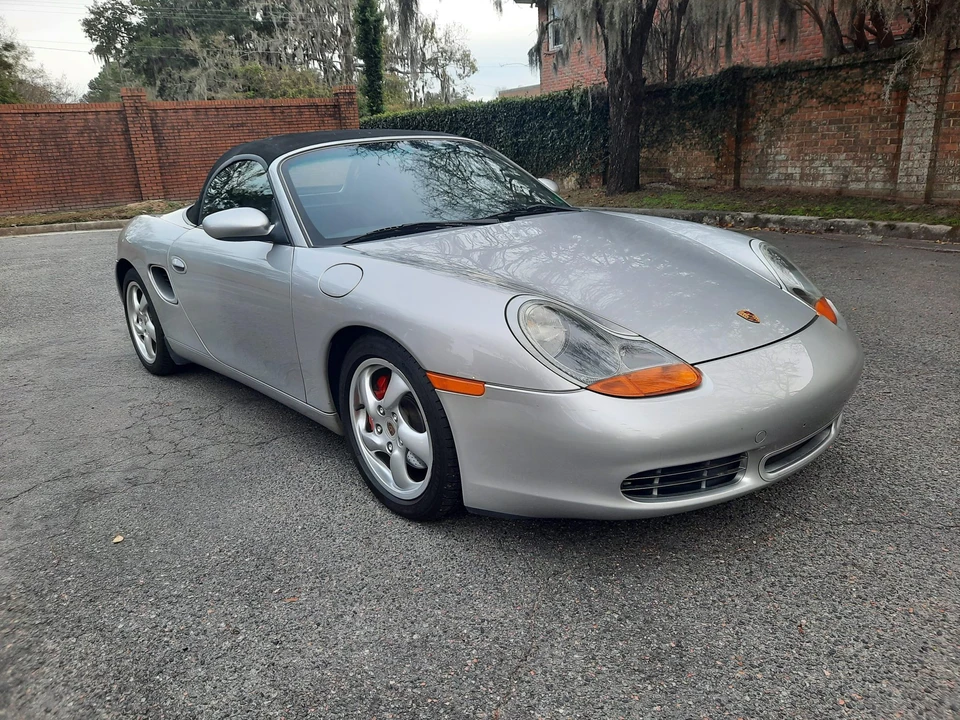 2001 Porsche 986 Boxster S - Image 2 of 31