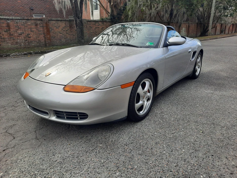 2001 Porsche 986 Boxster S - Image 19 of 31
