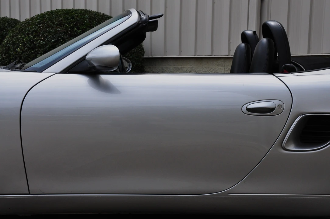 2001 Porsche 986 Boxster S - Image 19 of 31