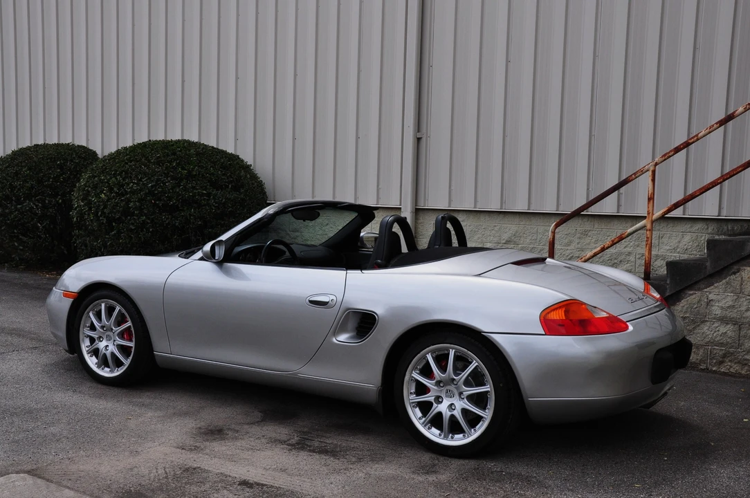 2001 Porsche 986 Boxster S - Image 8 of 31
