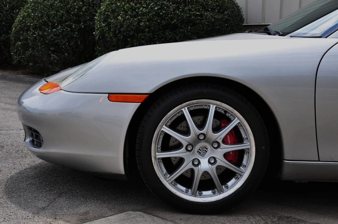 2001 Porsche 986 Boxster S - Image 18 of 31