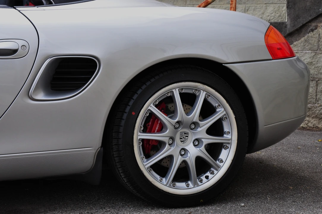 2001 Porsche 986 Boxster S - Image 20 of 31