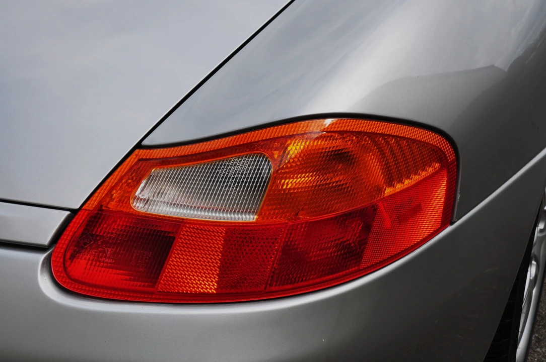 2001 Porsche 986 Boxster S - Image 26 of 31