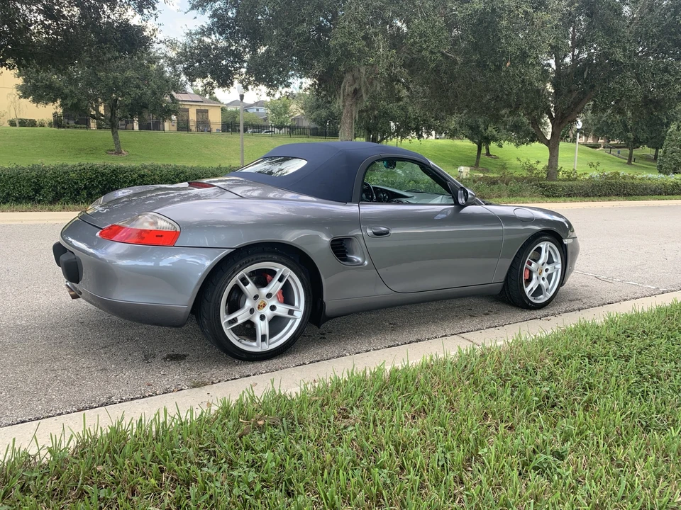 2001 Porsche 986 Boxster S - Image 15 of 31