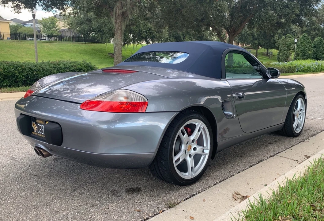2001 Porsche 986 Boxster S - Image 14 of 31