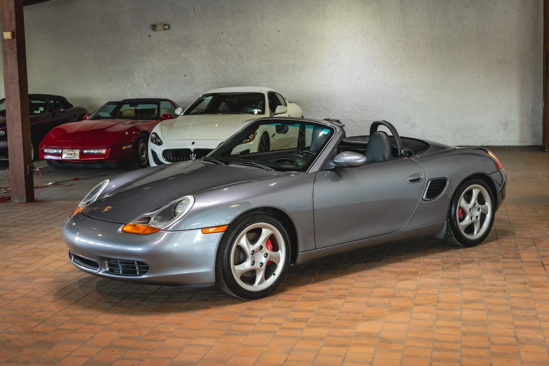 2001 Porsche 986 Boxster S - Image 14 of 31
