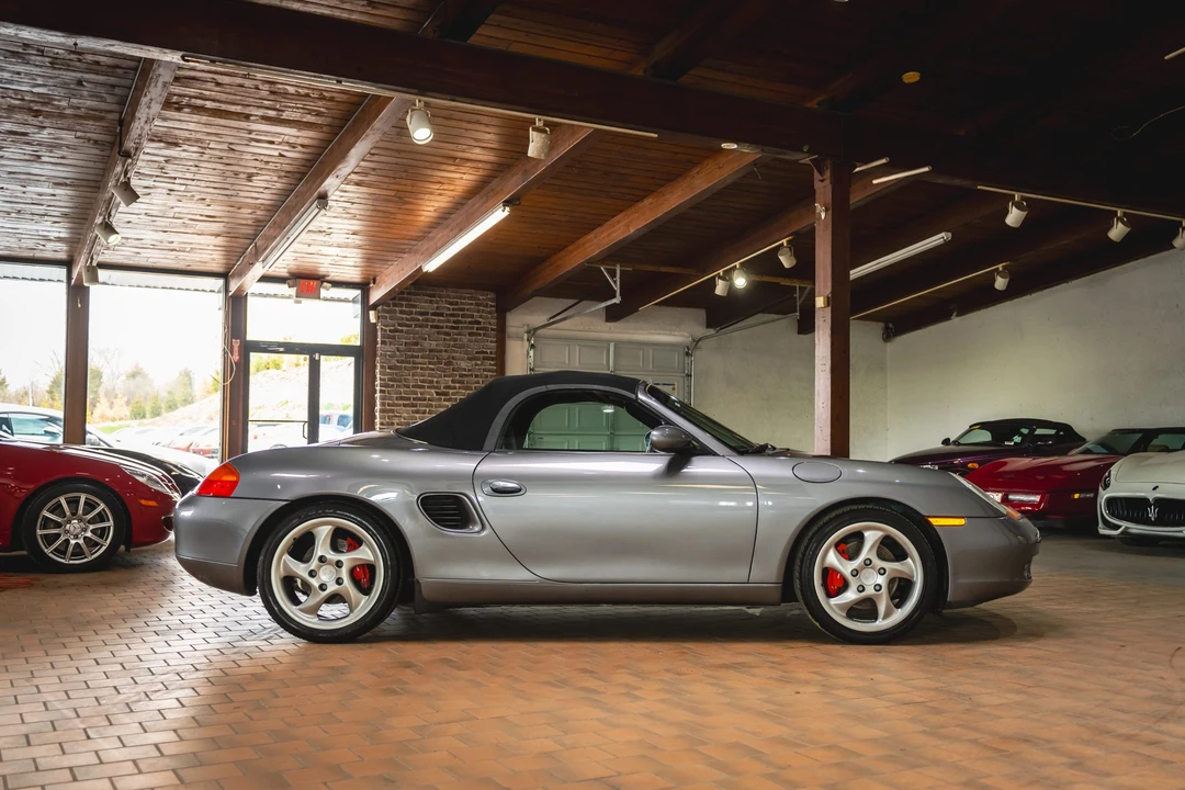 2001 Porsche 986 Boxster S - Image 7 of 31