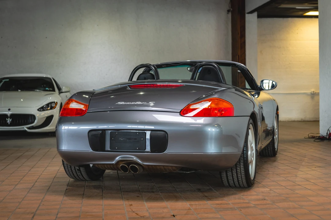 2001 Porsche 986 Boxster S - Image 25 of 31