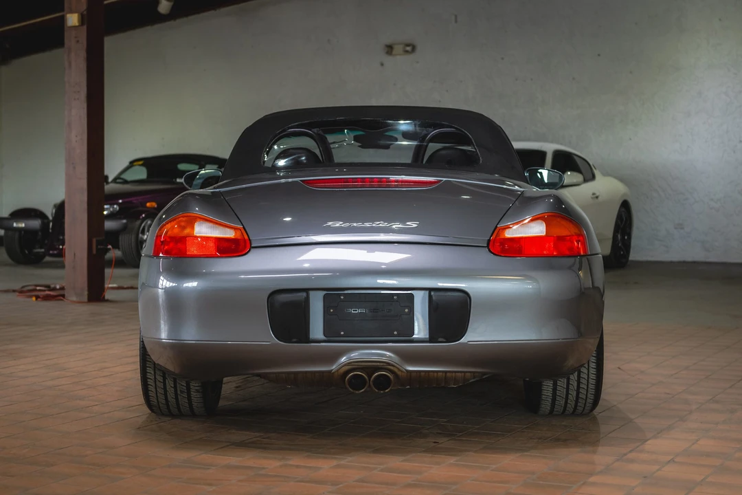 2001 Porsche 986 Boxster S - Image 5 of 31