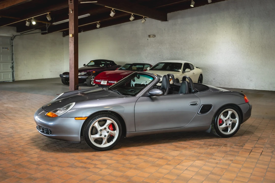 2001 Porsche 986 Boxster S - Image 15 of 31