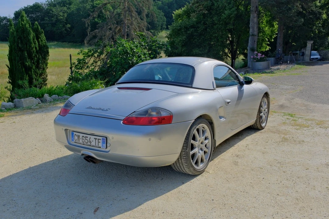 2001 Porsche 986 Boxster S - Image 28 of 30