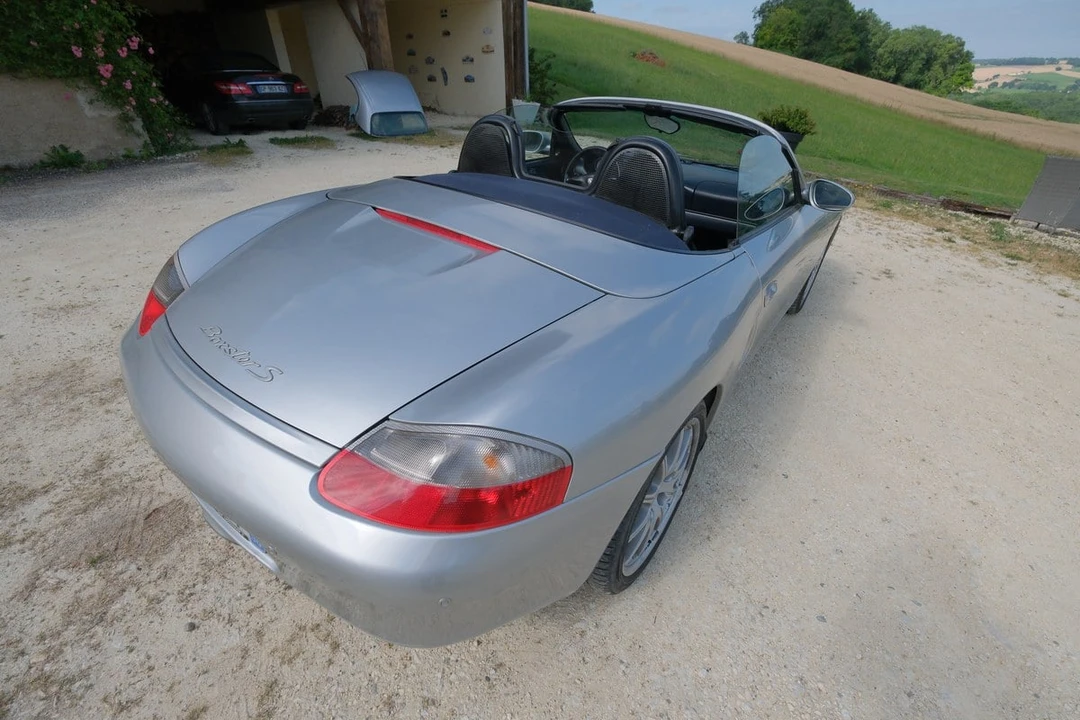 2001 Porsche 986 Boxster S - Image 4 of 30
