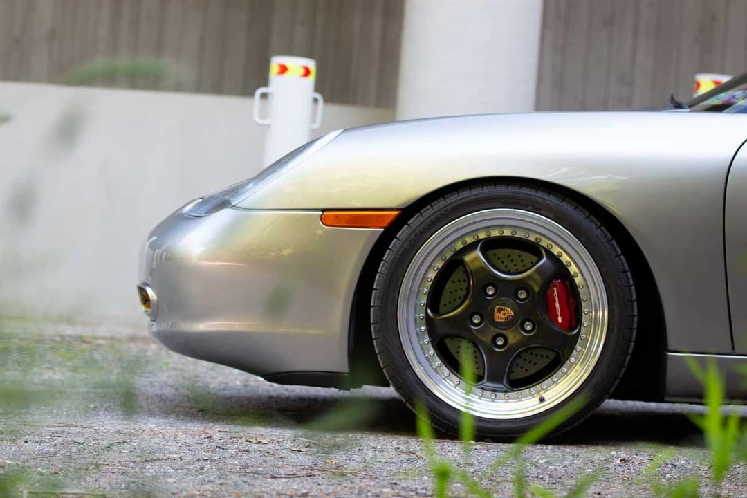 2001 Porsche 986 Boxster S - Image 18 of 31