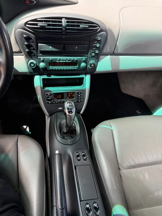 2001 Porsche 986 Boxster S - Image 18 of 20