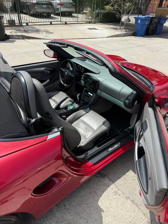 2001 Porsche 986 Boxster S - Image 11 of 20