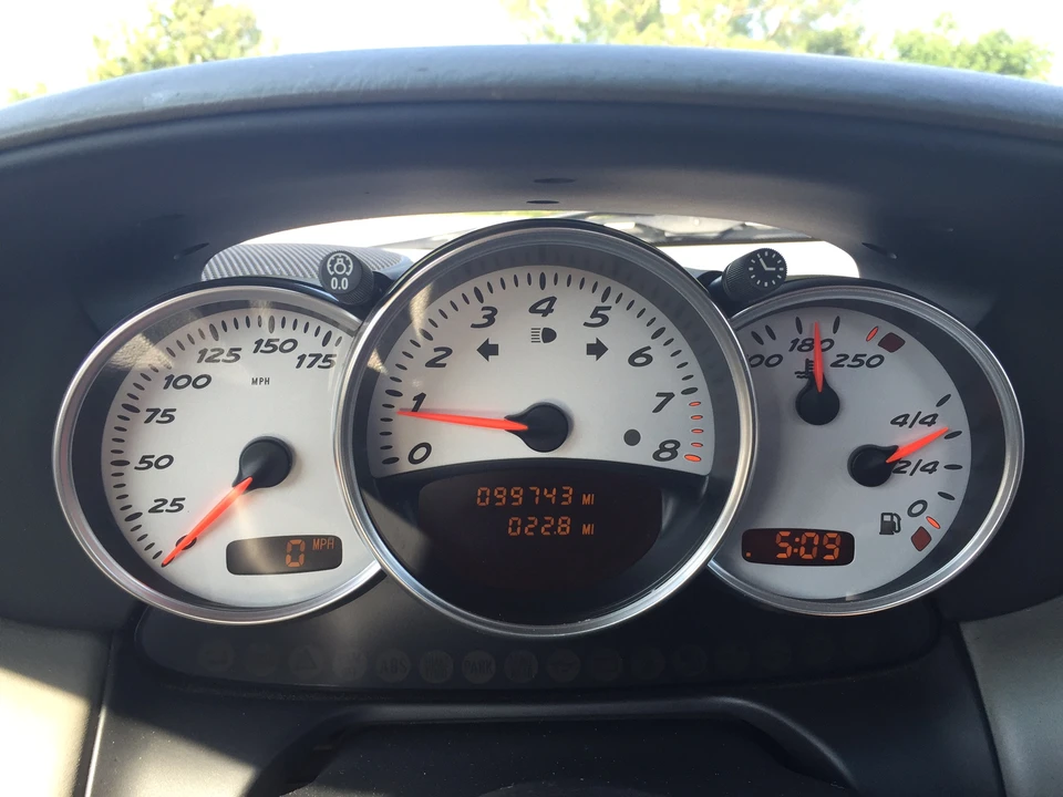 2001 Porsche 986 Boxster S - Image 17 of 31