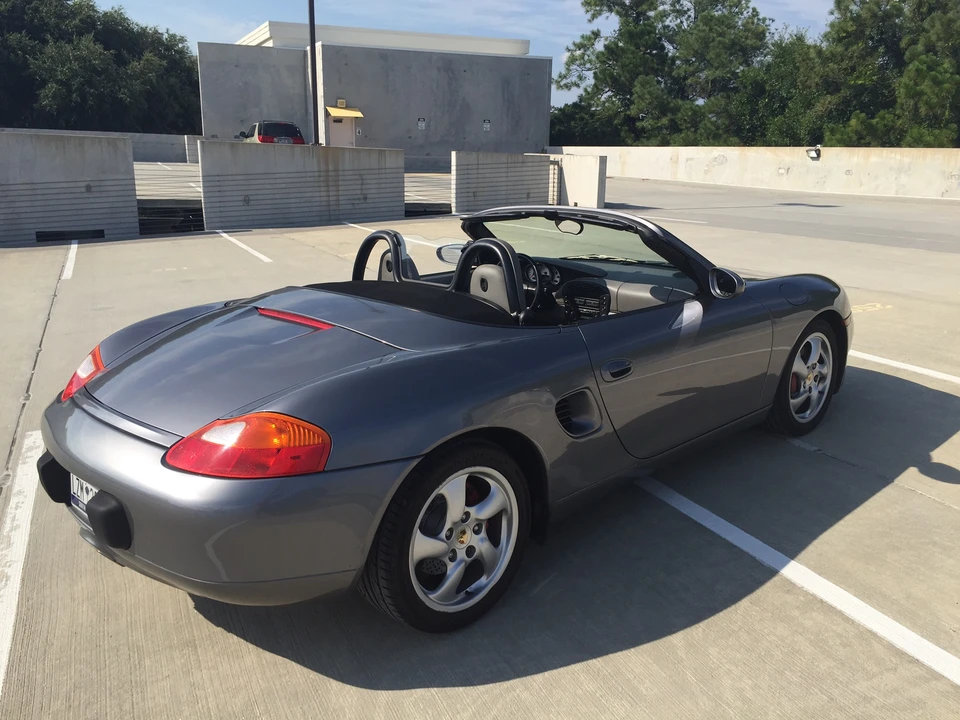 2001 Porsche 986 Boxster S - Image 24 of 31