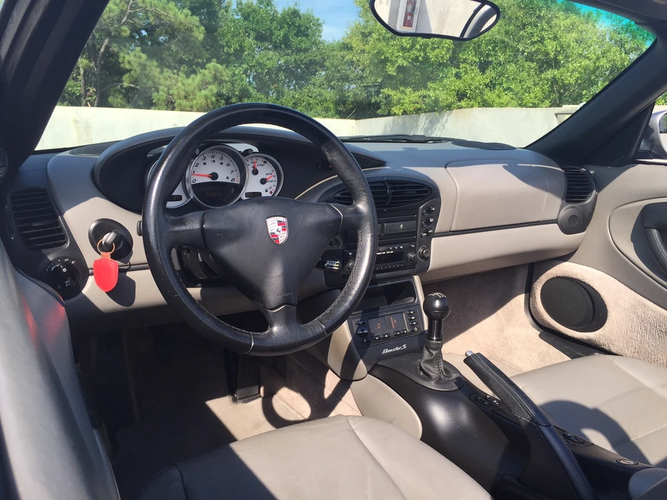2001 Porsche 986 Boxster S - Image 28 of 31