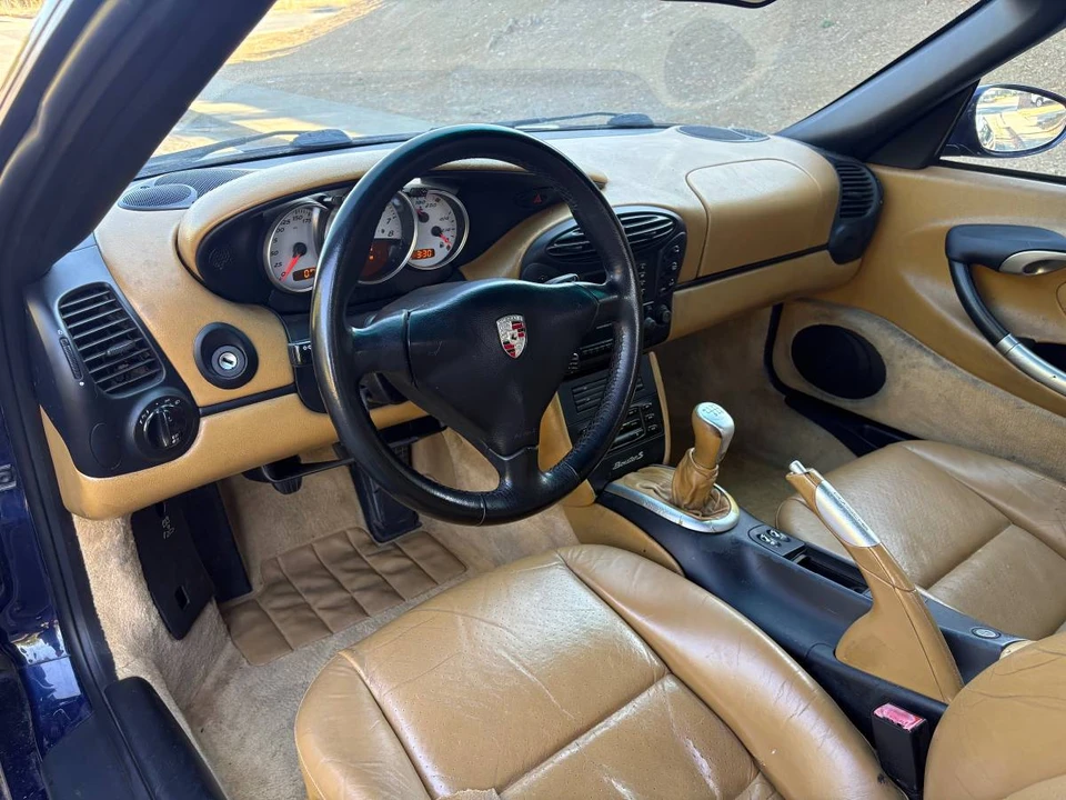 2001 Porsche 986 Boxster S - Image 11 of 15