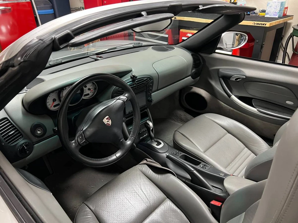 2001 Porsche 986 Boxster S - Image 9 of 12