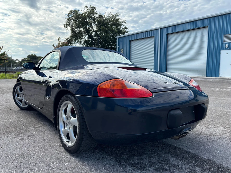 2001 Porsche 986 Boxster S - Image 25 of 31