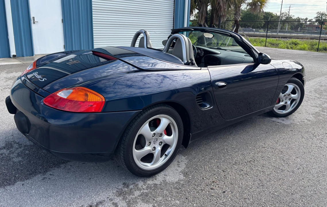 2001 Porsche 986 Boxster S - Image 18 of 31