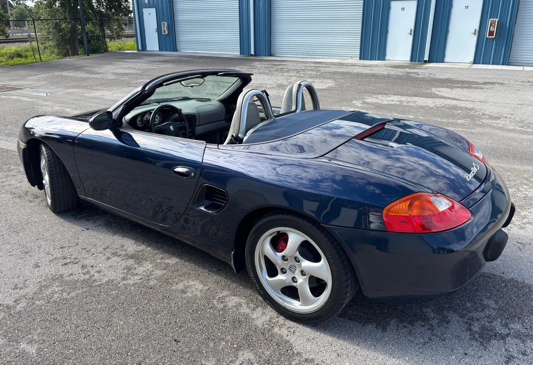 2001 Porsche 986 Boxster S - Image 13 of 31