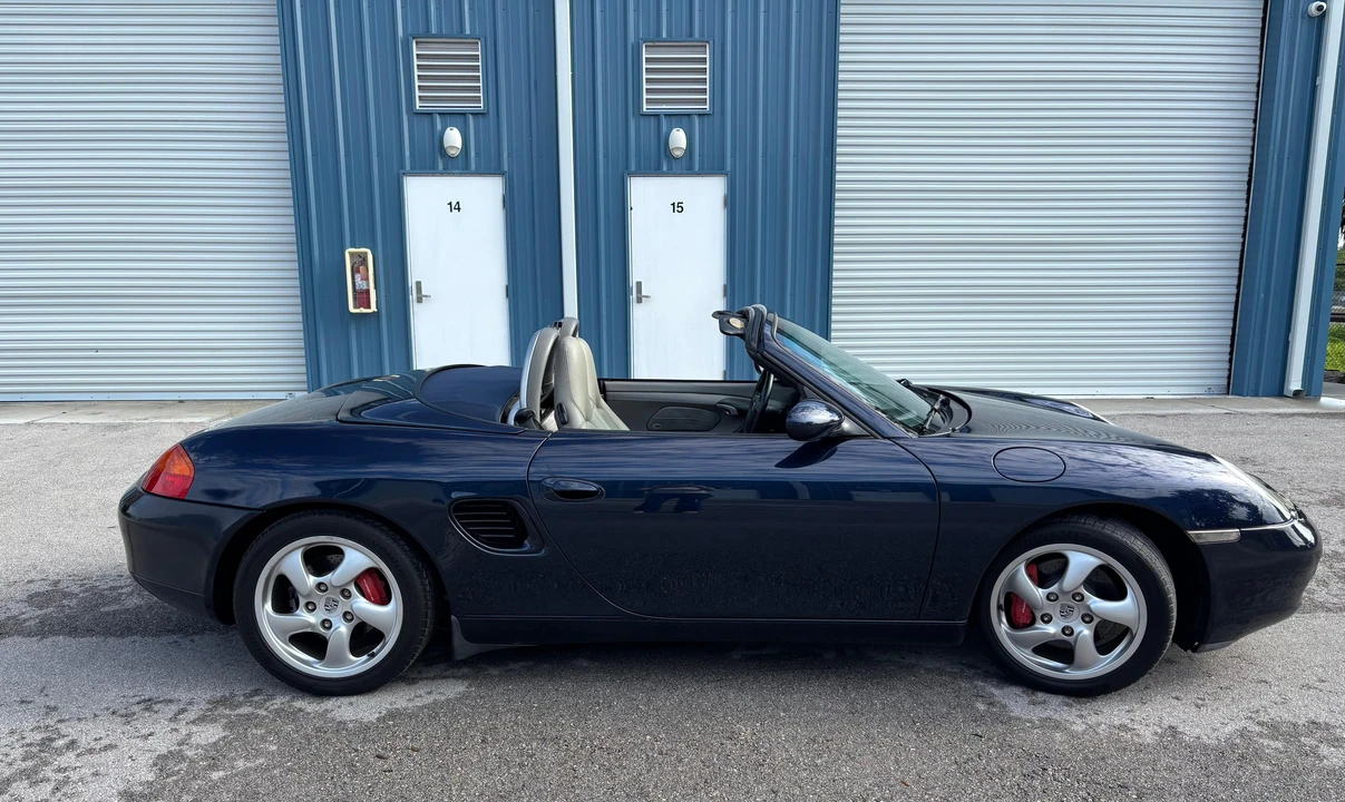 2001 Porsche 986 Boxster S - Image 19 of 31