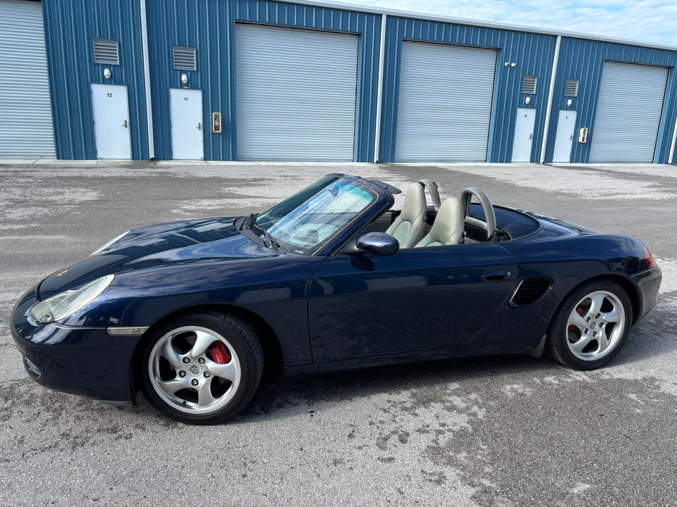 2001 Porsche 986 Boxster S - Image 9 of 31