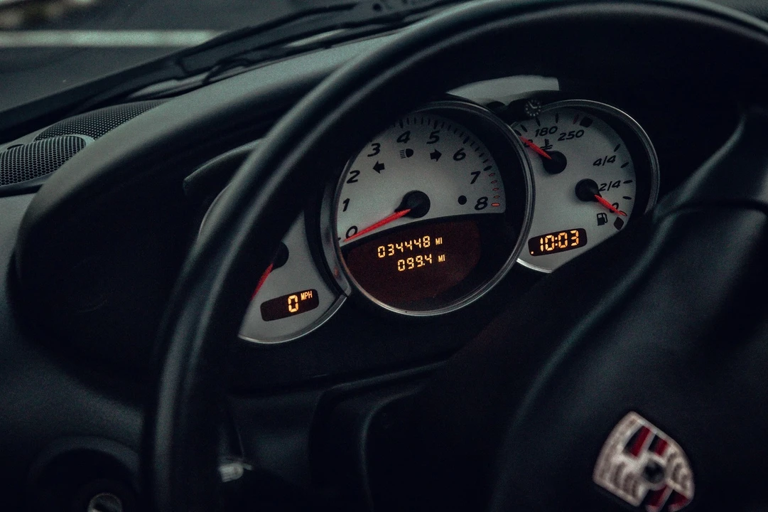 2001 Porsche 986 Boxster S - Image 28 of 31