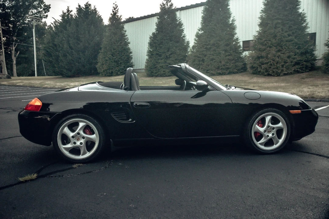 2001 Porsche 986 Boxster S - Image 29 of 31