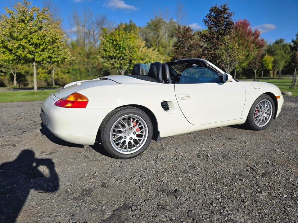 2001 Porsche 986 Boxster S - Image 18 of 31