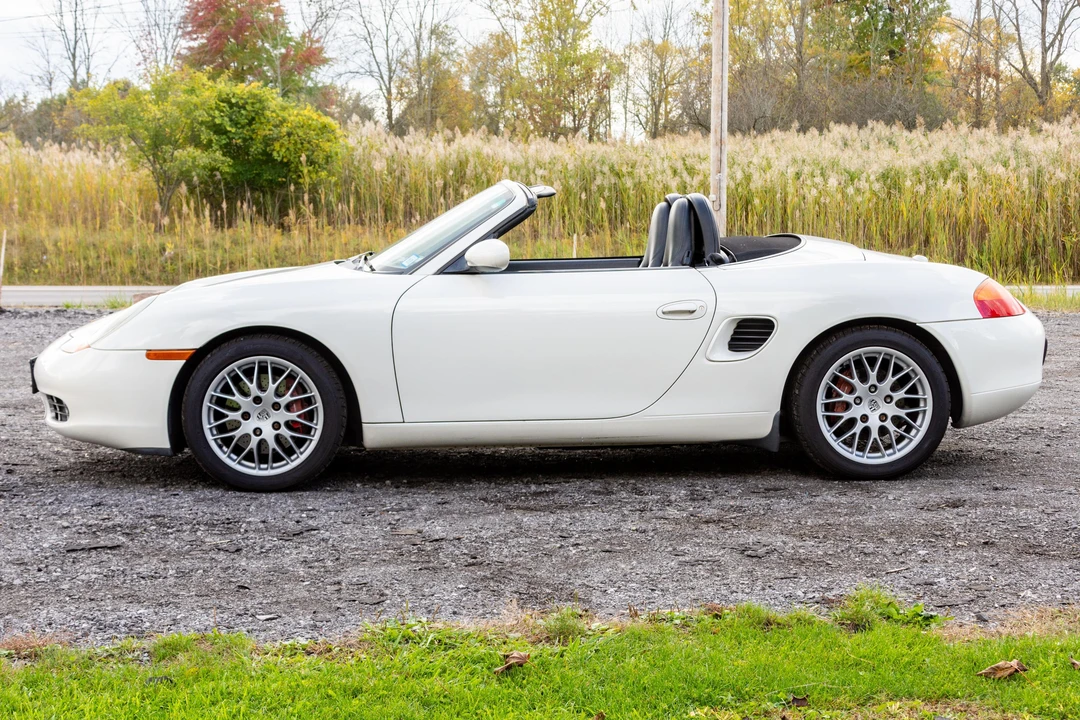 2001 Porsche 986 Boxster S - Image 16 of 31